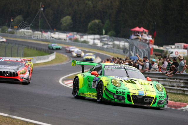 24hNbr18_0114660ME_ES | Manthey-Racing, Porsche 911 GT3 R (912), Richard Lietz (A), Patrick Pilet (F), Frédéric Ma-kowiecki (F), Nick Tandy (GB), Nürburgring 2018Manthey-Racing, Porsche 911 GT3 R (912), Richard Lietz (A), Patrick Pilet (F), Frederic Makowiecki (F), Nick Tandy (GB), Nuerburgring 2018 - Realisiert mit Pictrs.com
