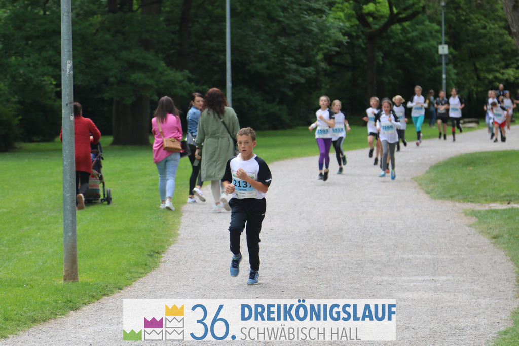 Stadtwerke Schüler und Jugendlauf 1,7km | 3koenigslauf 2022 Stadtwerke Schüler und Jugenlauf 1,7km - Realisiert mit Pictrs.com