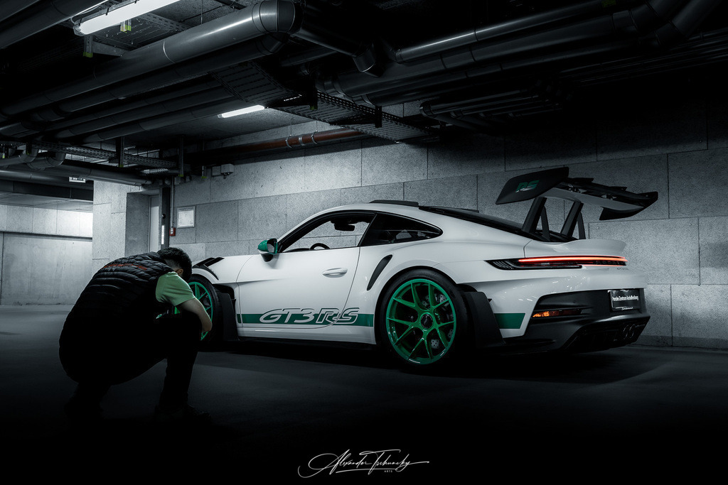 911 Porsche 911 GT3 RS | Entdecken Sie die faszinierende Welt von Alexander Tschuncky Arts: Kreative Fotografie, atemberaubende Automobilkunst und hochwertiger Bilderdruck. Lassen Sie sich inspirieren! - Realisiert mit Pictrs.com