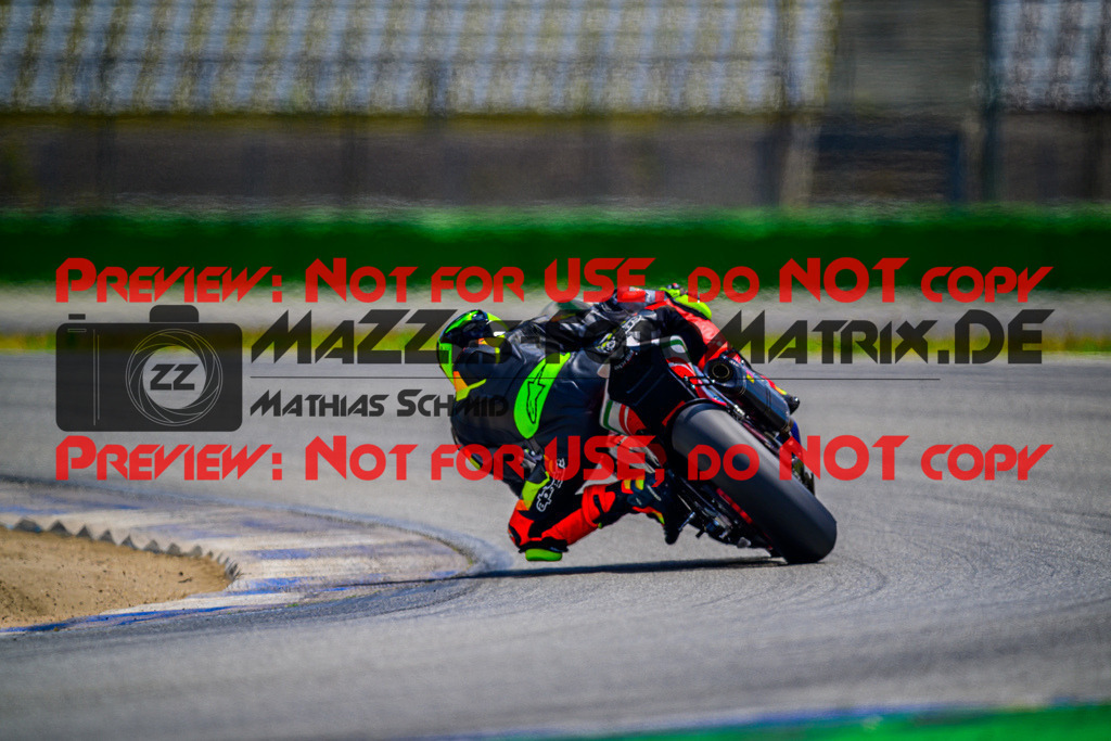 MaZZes_Fotomatrix_20250628_6007705_5548-2 | WEISS