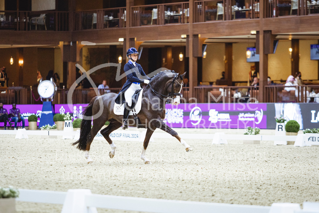 240417_Riyadh_Dressage-128 | Deine schönsten Turniermomente als professionelle Fotos! Entdecke hochwertige Pferdesport-Fotografie im Online-Shop. Jetzt Fotos finden & bestellen!