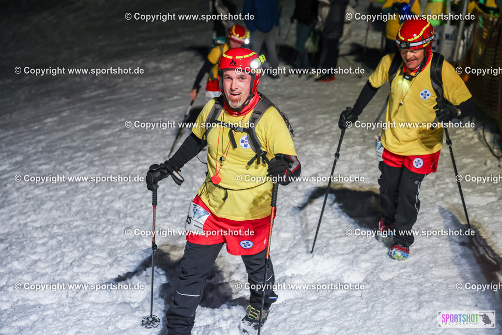 007A2402 | VerticalUp! #vertical_up_kitzbuehel #sportshot_your_pictrs #yourpictrs #dinafit #verticalup!2026