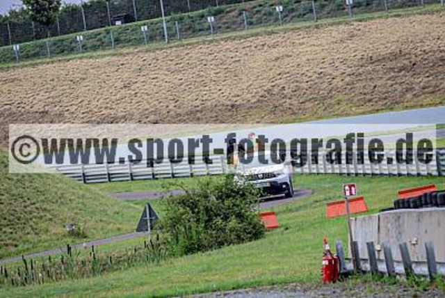 spof0695 | Professionelle Fotos von Sportveranstaltungen, aber auch Hochzeiten und anderen Events. - Realisiert mit Pictrs.com