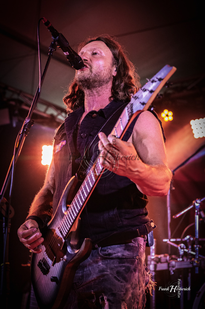 Audio Gun | Frank Herberich Fotografie, Frank Herberich, Fotografie, Hochzeit, Portrait, St. Peter Ording, Ording, Westerhever, Nordsee, Frank Fotografie, Hardheim,  Odenwald,Walldürn, Band,Eventfotografie - Realisiert mit Pictrs.com