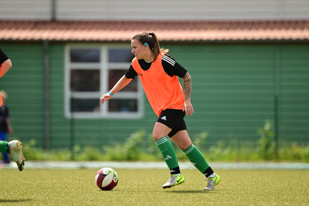 Fußball I Frauen I Saison 2024-2025 I Bezirksliga I 22. Spieltag I FSG 3 Meilen Altes Land - VfL Wingst | Der Sportfotograf. - Realisiert mit Pictrs.com