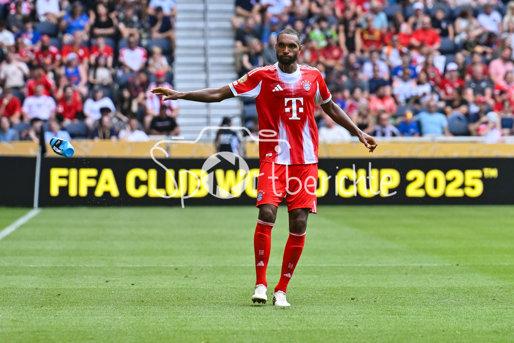FC Bayern München - TQL Stadium | im Bild Jonathan TAH (FC Bayern Muenchen 4) / Einzelfoto / Freisteller / FIFA Club World Cup: FC Bayern Muenchen - Auchkland City FC, TQL Stadium am 15.06.2025 / BLD / ZDF / NOT FOR SALE IN USA