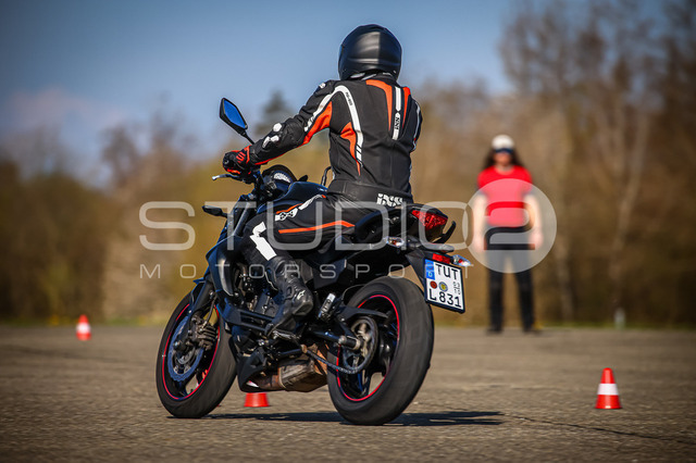 0027-260418_NOE-010_27 | Deine Full-Service-Agentur für ✔️Videoproduktionen und ✔️Motorsportfotografie Jetzt Angebot anfragen!