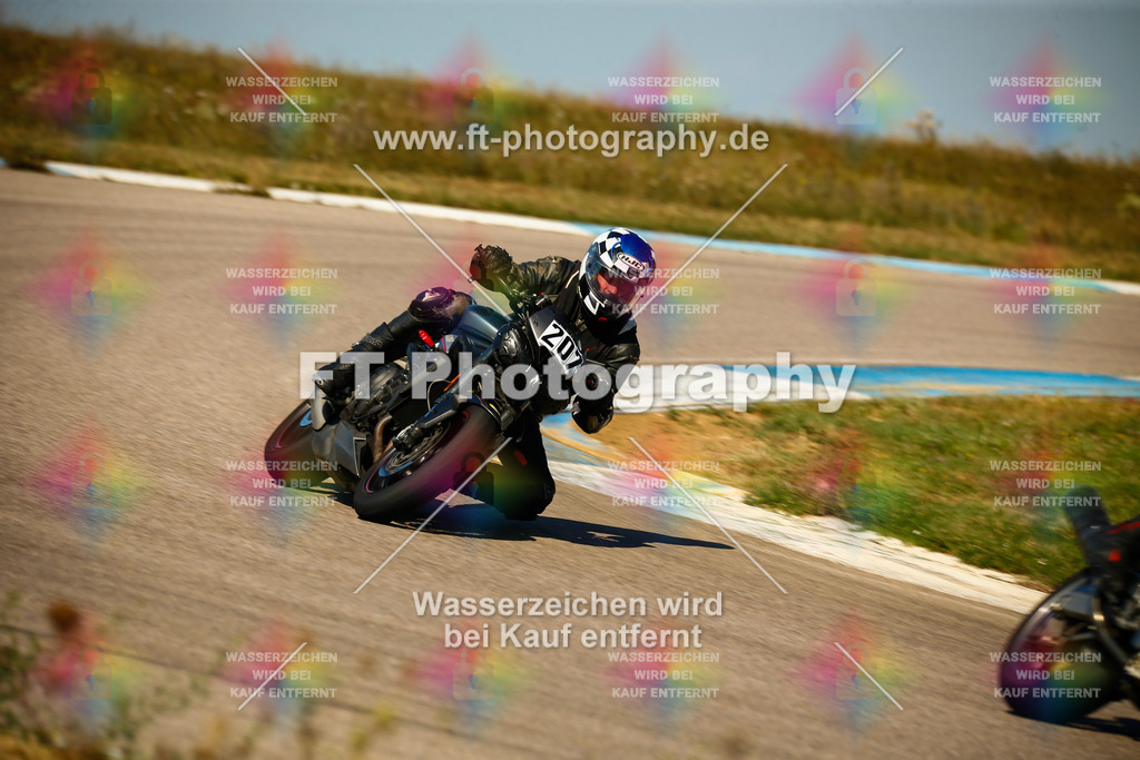 _MOT9051 | Hier findet Ihr Bilder von Touristenfahrten auf der Nürburgring Nordschleife oder von anderen Veranstaltungen die ich besucht habe. Viel Spass beim Durch Schauen 