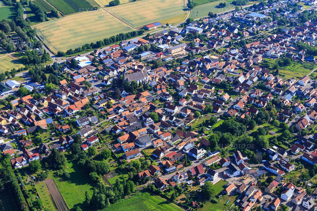 Luftbild: Bahnhofstr in Steinfeld im Bundesland Rheinland-Pfalz in Deutschland. Foto: IMG_083061.jpg vom 26.06.2015 durch Werner Riehm/FLY-FOTO.de