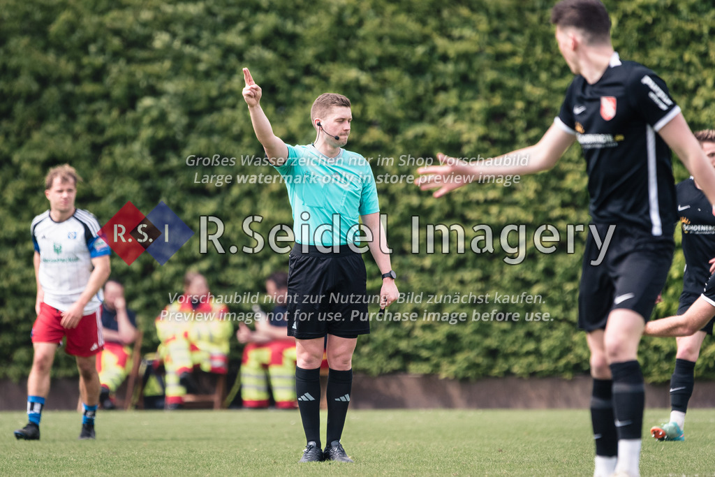 RS-1-046587 | Alexander Roppelt (Schiedsrichter)