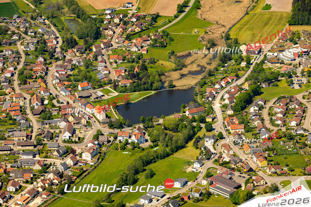 Das Luftbild zeigt : Bösenlustnau Wört - Die Luftaufnahme wurde 2024 vom UL-Flugzeug aus erstellt ( keine Drohne ) - Hochauflösende Luftaufnahme - Für grossformatige Ausdrucke geeignet. Die Geschenkidee !Mit Lizenz und Bildrechte bestellbar