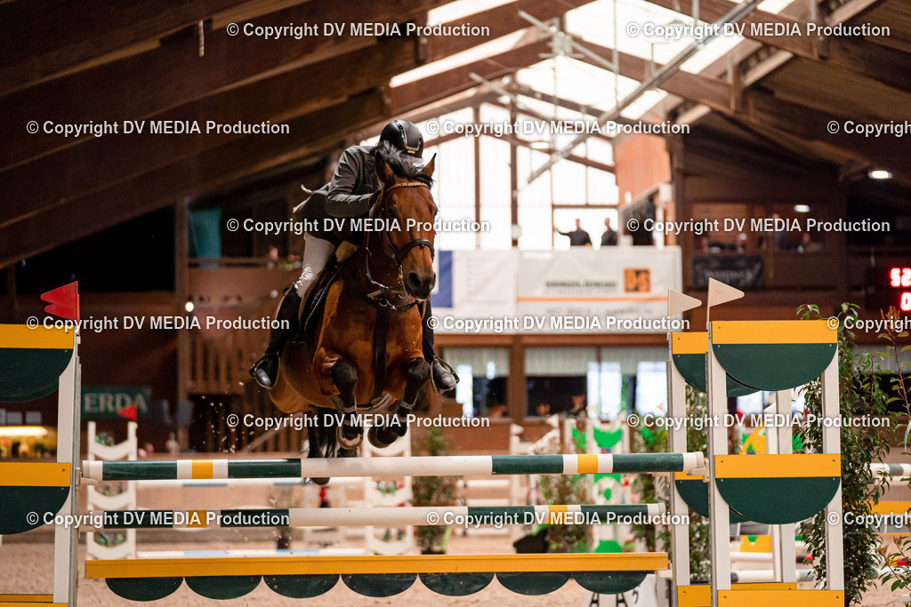 Springen Tag 1-522 | dv-media-shop - Realisiert mit Pictrs.com