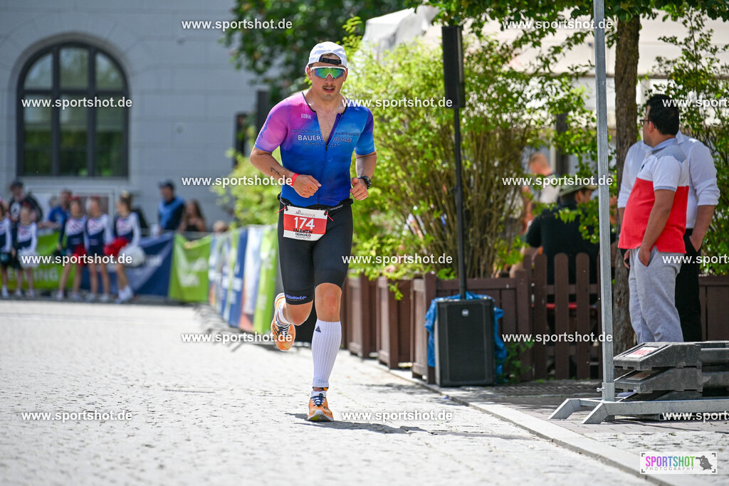 SZI_6822 | Stadttriathlon Erding 2025. #yourpictrs #sportshot_your_pictrs @Sportshotphotography #stadttriathlonerding Copyright: www.sportshot.de