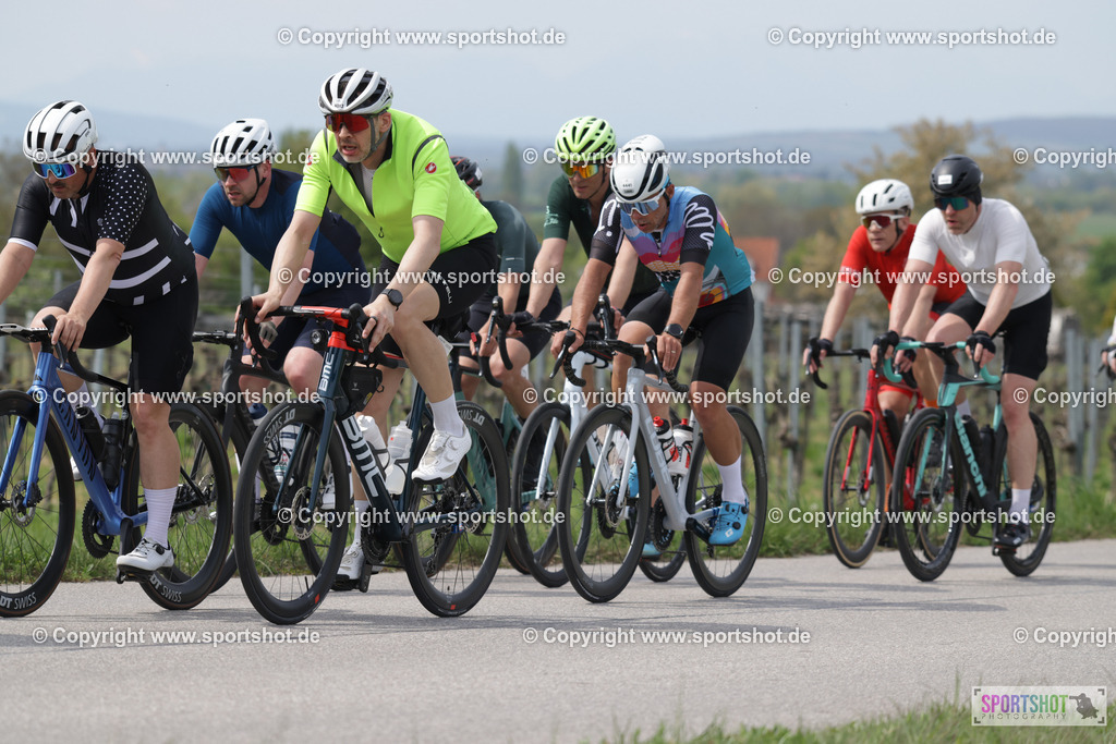 368A4745 | Neusiedlersee Radmarathon 2026@sportshot_your_pictrs #yourpictures#roadtowm2029 #nrm #neusiedlerseeradmarathon #neusiedlersee #neusiedlerseetourismus #burgenland #mörbisch #nrm26 #burgenlandtourismus #voglundco #poweredbyburgenlandtourismus #radsport #rad #marathon #ucigranfondo #visitburgenland #ucigranfondoworldseries