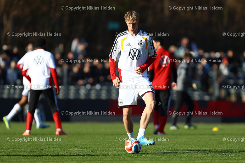 NH_DeutschlandU20_TschechienU20_Länderspiel_26032026 | #9 Max Moerstedt (Deutschland U20)Fußball I Junioren I Länderspiel (Nationalmannschaft) I Saison 2025-2026 I Freundschaftsspiel I Deutschland U20 - Tschechien U20 I 26.03.2026 I Poststadion Berlin