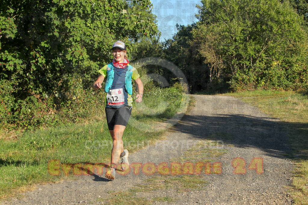 250830_1751_EV4_4821 | Sportfotografie im Rhein-Sieg Kreis, Köln, Bonn, NRW, Rheinland Pfalz, Hessen, etc. Unser Tätigkeitsfeld umfasst den Laufsport vom Volkslauf über den Marathon, Duathlon, Triathon bis zum Ultralauf wie Kölnpfad Ultra oder Schindertrail.