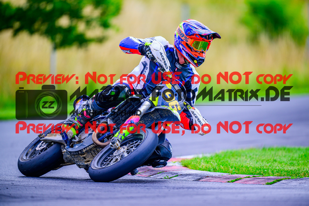 MaZZes_FotoMatrix_240713_6007705_7727 | S2