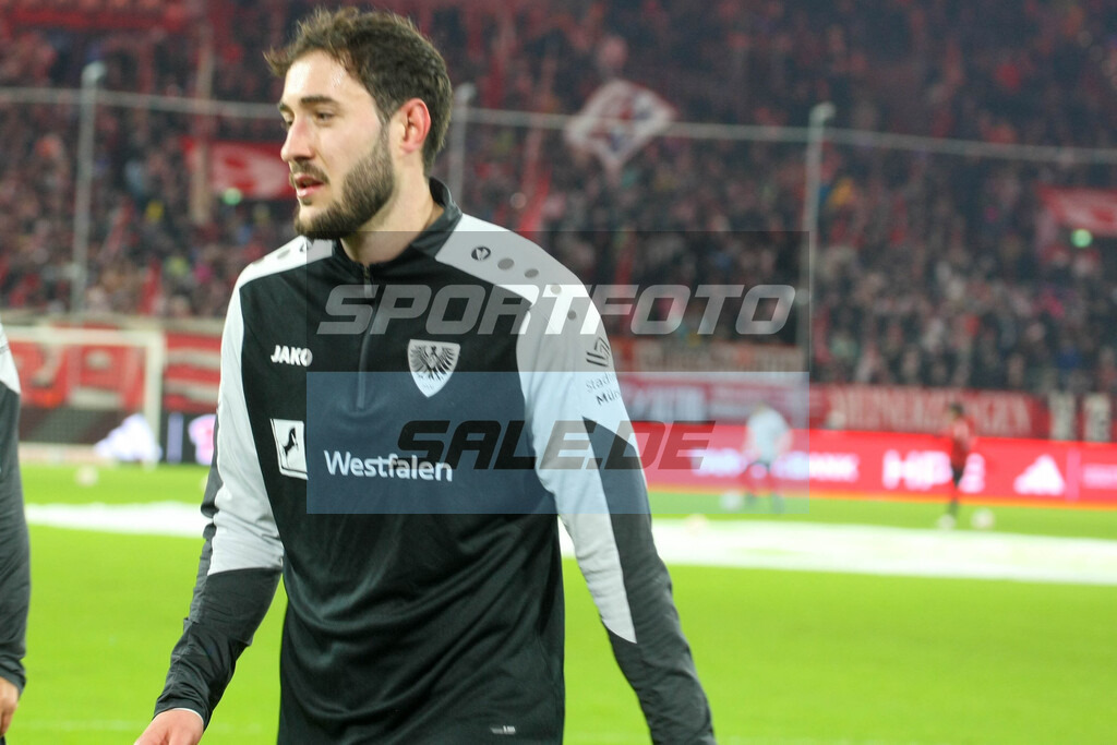 Fortuna Düsseldorf  Saison 25/26 - © Sportfoto-Sale (MK) | Marcel Benger - Fortuna Düsseldorf - SC Preußen Münster 25/26 - © Sportfoto-Sale (MK) - Realisiert mit Pictrs.com