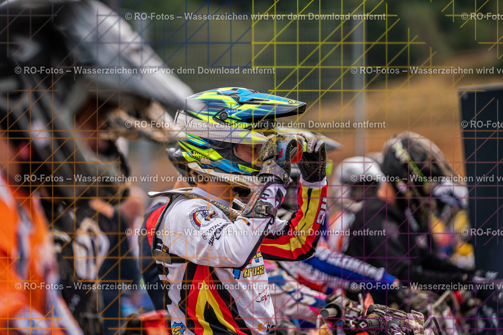 Sechshelden 2026 Sonntag  -2027 | Sportfotografie von RO-Fotos: Motorsport, Motocross, Enduro, Laufveranstaltungen und Triathlon. Professionelle Fotos von Sportlern und Events. - Realisiert mit Pictrs.com