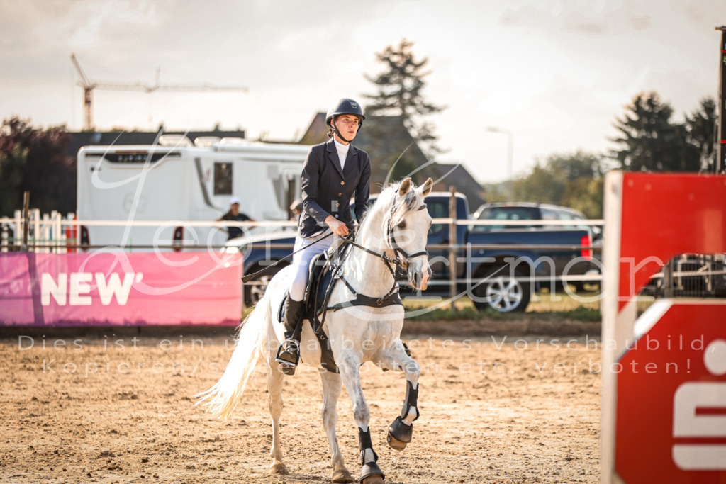 01.FrSpE00317 | Leoni Ertmer Photography - Realisiert mit Pictrs.com