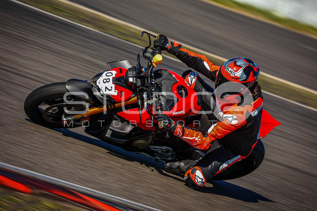 0082-240625_NR-014_82 | Deine Full-Service-Agentur für ✔️Videoproduktionen und ✔️Motorsportfotografie Jetzt Angebot anfragen!