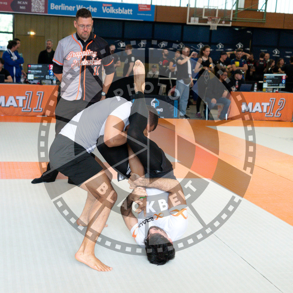 20240915PBB2506 | Athletes compete during the Grappling Industries’ grappling and Brazilian jiu-jitsu competition in Berlin, on September 15, 2024.