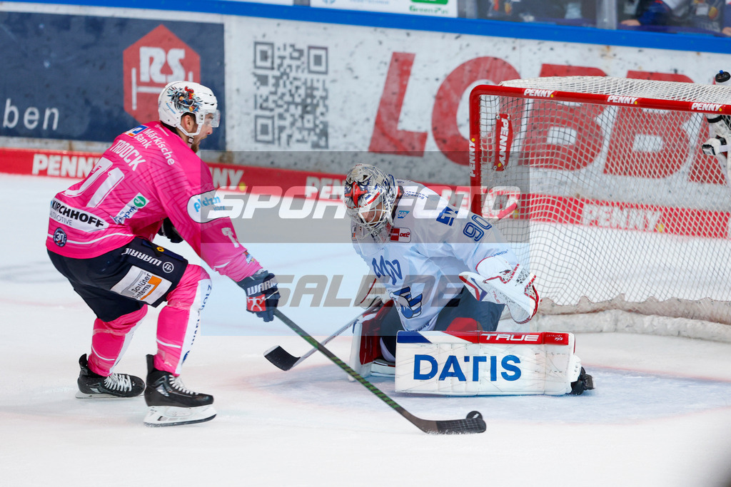 241025_JB_01995 | Fotodatenbank für Print- und Onlinemedien mit den Schwerpunkten Fußball, Eishockey, Basketball, Handball, Wintersport und Leichtathletik - Realisiert mit Pictrs.com