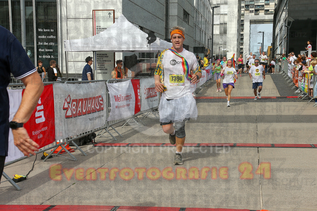 250920_1330_EX1_5050 | Sportfotografie im Rhein-Sieg Kreis, Köln, Bonn, NRW, Rheinland Pfalz, Hessen, etc. Unser Tätigkeitsfeld umfasst den Laufsport vom Volkslauf über den Marathon, Duathlon, Triathon bis zum Ultralauf wie Kölnpfad Ultra oder Schindertrail.