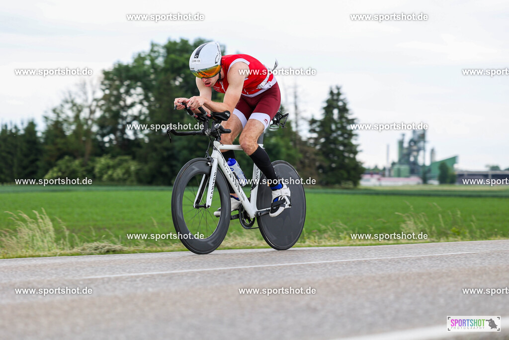 BR8A5574 | Stadttriathlon Erding 2025. #yourpictrs #sportshot_your_pictrs @Sportshotphotography #stadttriathlonerding Copyright: www.sportshot.de