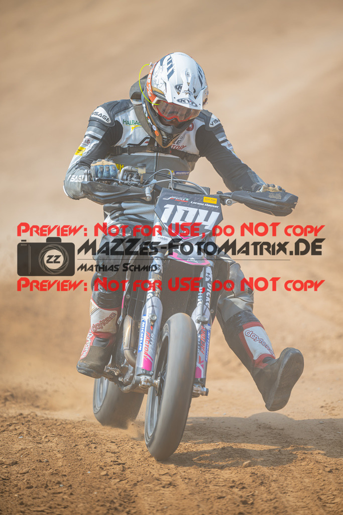 MaZZes-Fotomatrix-20260816-614867 | S2