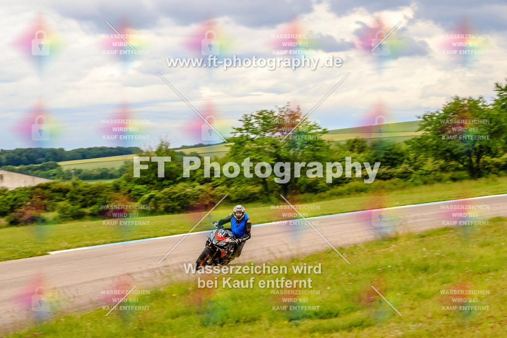 MotoTeam-3313 | Hier findet Ihr Bilder von Touristenfahrten auf der Nürburgring Nordschleife oder von anderen Veranstaltungen die ich besucht habe. Viel Spass beim Durch Schauen 