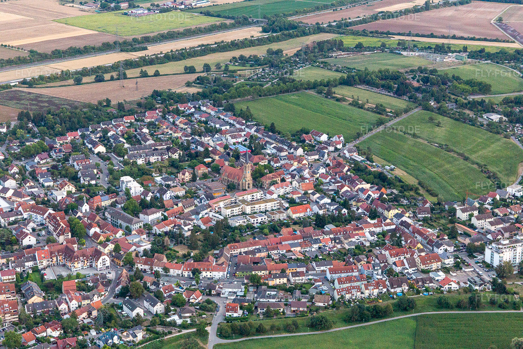 Luftbild: Schutzengelkirche in Brühl im Bundesland Baden-Württemberg in Deutschland. Foto: IMG_121102.jpg vom 25.07.2020 durch Werner Riehm/FLY-FOTO.de
