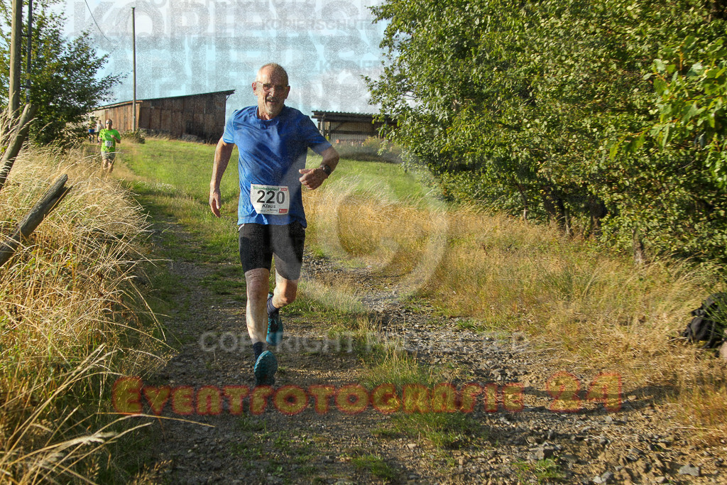 250801_1912_EV4_8271 | Sportfotografie im Rhein-Sieg Kreis, Köln, Bonn, NRW, Rheinland Pfalz, Hessen, etc. Unser Tätigkeitsfeld umfasst den Laufsport vom Volkslauf über den Marathon, Duathlon, Triathon bis zum Ultralauf wie Kölnpfad Ultra oder Schindertrail.