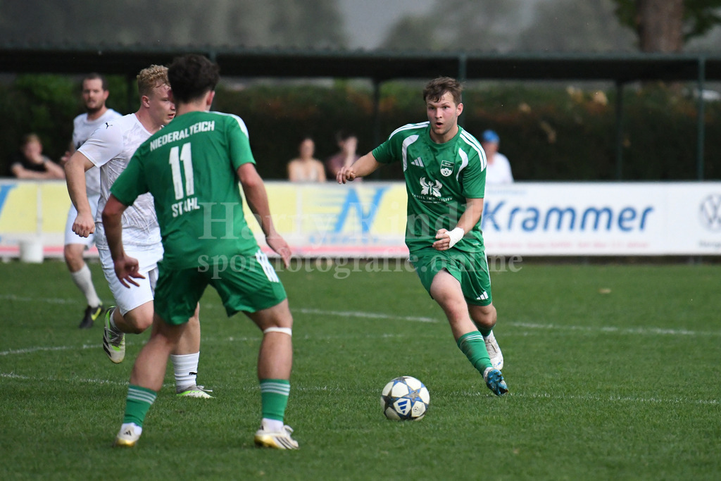 SpVgg Niederalteich : TSV Regen | Florian Nickl (Torjäger SpVgg Niederalteich) - Realisiert mit Pictrs.com