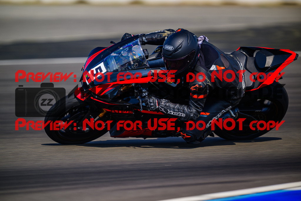 MaZZes_Fotomatrix_20250815_6007705_9924 | ROT