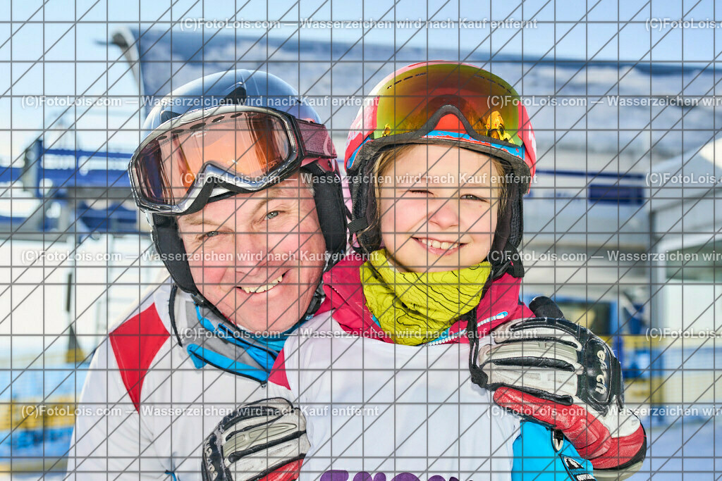 ALP6808_SchiSchule Haginger_Semesterkurs_Obsti | (C)FotoLois.com, Alois Spandl, Semester-Schikurs der Schischule HAGINGER in Mitterbach/Gemeindealpe, Fr 10. Februar 2023.