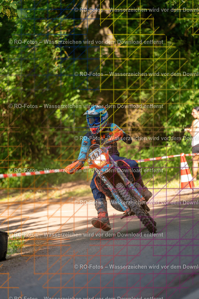 Wolfshausen 3 Lauf -979 | Sportfotografie von RO-Fotos: Motorsport, Motocross, Enduro, Laufveranstaltungen und Triathlon. Professionelle Fotos von Sportlern und Events. - Realisiert mit Pictrs.com