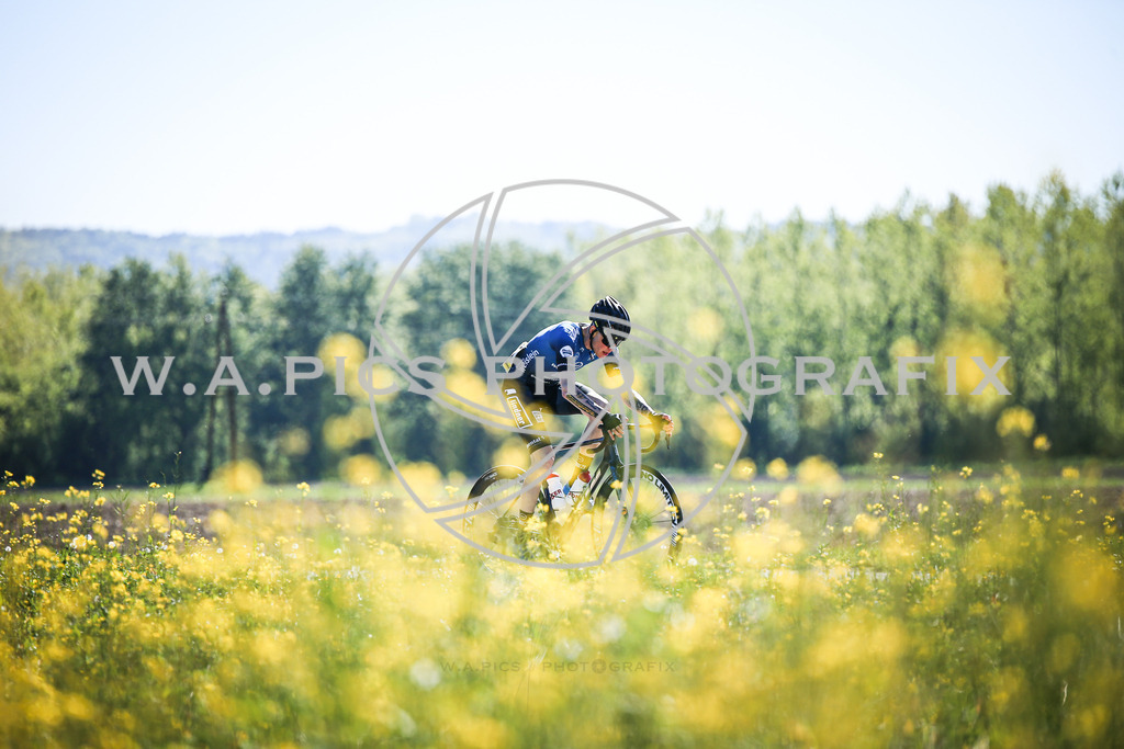 ..... | WALDING, AUSTRIA, 27.April 24, 2. WALDINGER RUNDSTRECKENRENNEN 24, Image shows: 
Photo: WAPICS / Andreas Willdoner