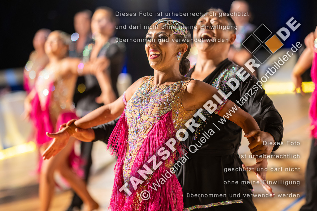 20260321-10516 | Hier finden Sie Tanz Bilder vom Latein und Standard Formationen tanzen. Sportbilder vom Tanzsport. Schöne Fotos und von Weltmeisterschaft, Europameisterschaft, Bundesliga, Regionalliga, Oberliga und Landesliga sowie von GOC Stuttgart, DanceComp, WM Bremen