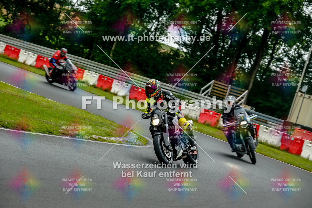 VBK-3602 | Hier findet Ihr Bilder von Touristenfahrten auf der Nürburgring Nordschleife oder von anderen Veranstaltungen die ich besucht habe. Viel Spass beim Durch Schauen 