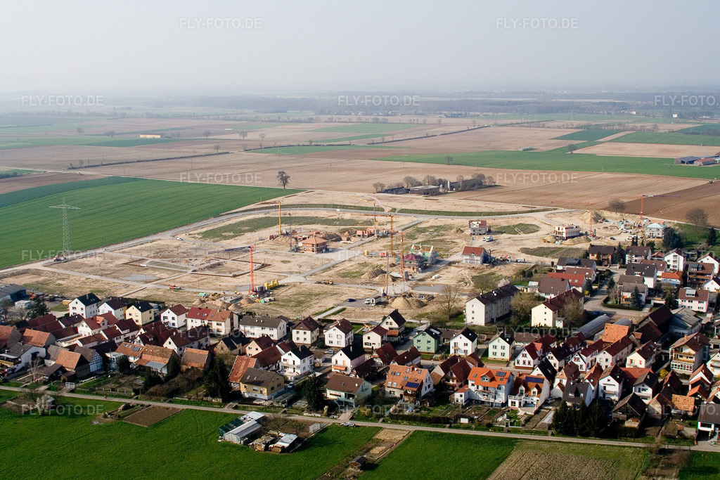 Luftbild: Neubaugebiet Am Höhenweg in Kandel im Bundesland Rheinland-Pfalz in Deutschland. Foto: IMG_5616.jpg vom 15.03.2007 durch Werner Riehm/FLY-FOTO.de