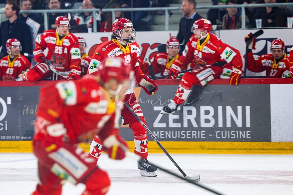 EHCB vs SCB 20260312_wb-4239 | Sportbilder, Sportfotograf, Hochzeits- und Eventfotografin, Flugshows, Portraits und Tiershooting, Aviation, Downhill, Nationalleague, Swissleague, International
