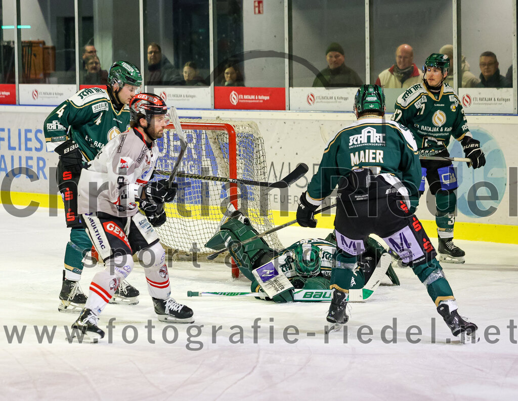 2026-02-08_018_TSV_Erding_gegen_ECDC_Memmingen_Indians | Erding, Deutschland, 08.02.2026:Eishockey, Oberliga Süd 2025 / 2026, 45. Spieltag, TSV Erding gegen ECDC Memmingen Indians, Endergebnis: Foto: Christian Riedel / fotografie-riedel.net