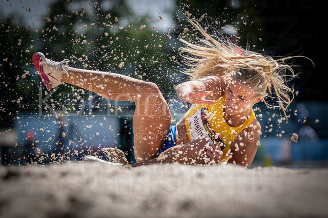 Juniorengala 2026; Mannheim, 13.06.2026 | MANNHEIM, GERMANY - JUNE 13, 2026 : Malm Ella Alvelin (SWE/Sweden) competing in the women’s triple jump during the Juniorengala 2026 at Michael-Hoffmann-Stadion on June 13, 2026 in Mannheim, Germany.