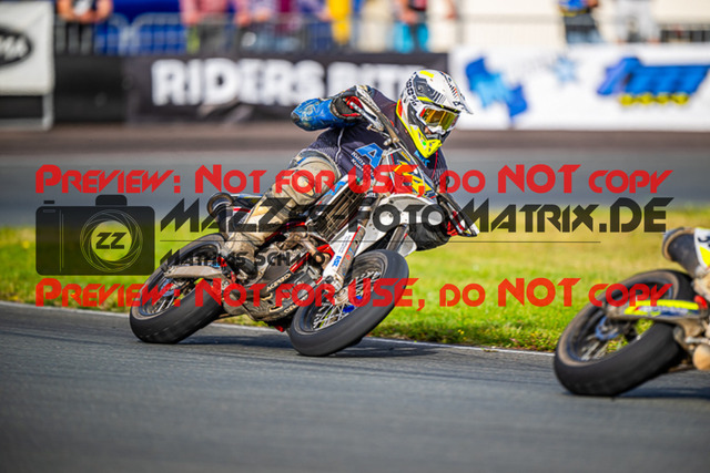 MaZZes_FotoMatrix_231001_5499 | UE40