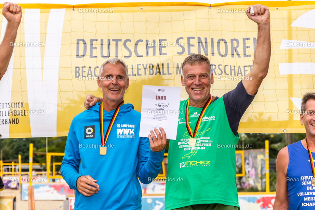 2022-00063216-Deutsche-Seniorinnen-Meisterschaft |  11.09.2022; Berlin Foto: Gerold Rebsch - www.beachpics.de

