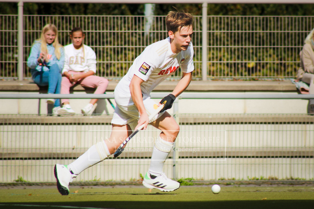 Rot - Weiß Köln - Münchner SC 25.09.22-82 | lanaschraderfotografie - Realisiert mit Pictrs.com