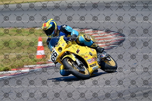 25bc03-1398 | markuskiefer.com - Realisiert mit Pictrs.com