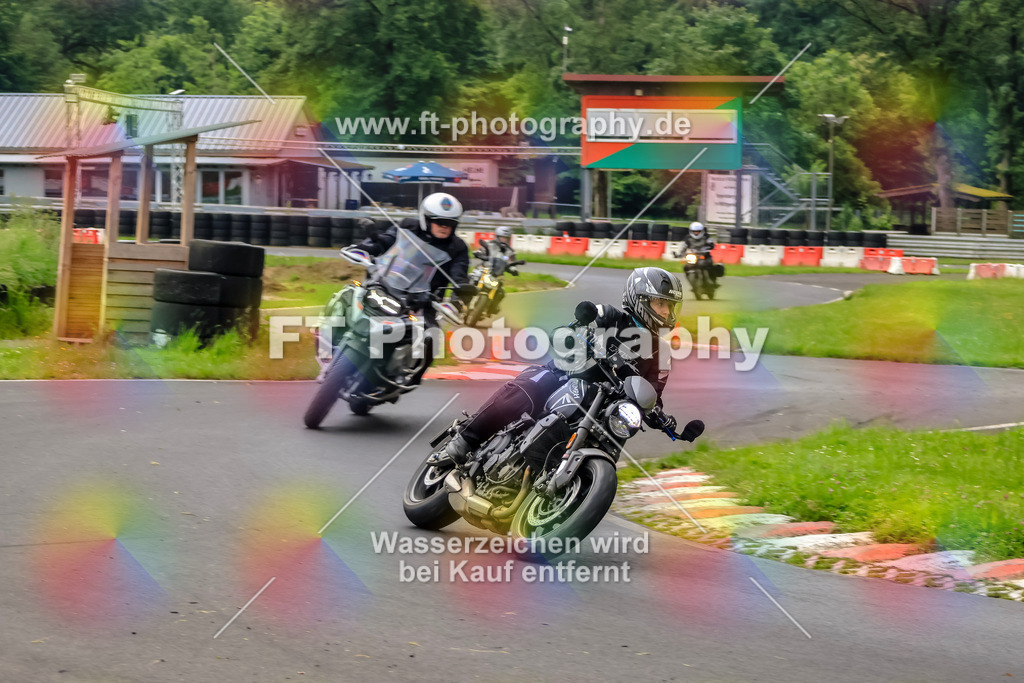 VBK-6406 | Hier findet Ihr Bilder von Touristenfahrten auf der Nürburgring Nordschleife oder von anderen Veranstaltungen die ich besucht habe. Viel Spass beim Durch Schauen 