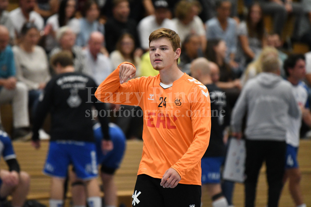 HC Deggendorf : SSG Metten | Simon Hanauer  (HC Deggendorf) - Realisiert mit Pictrs.com